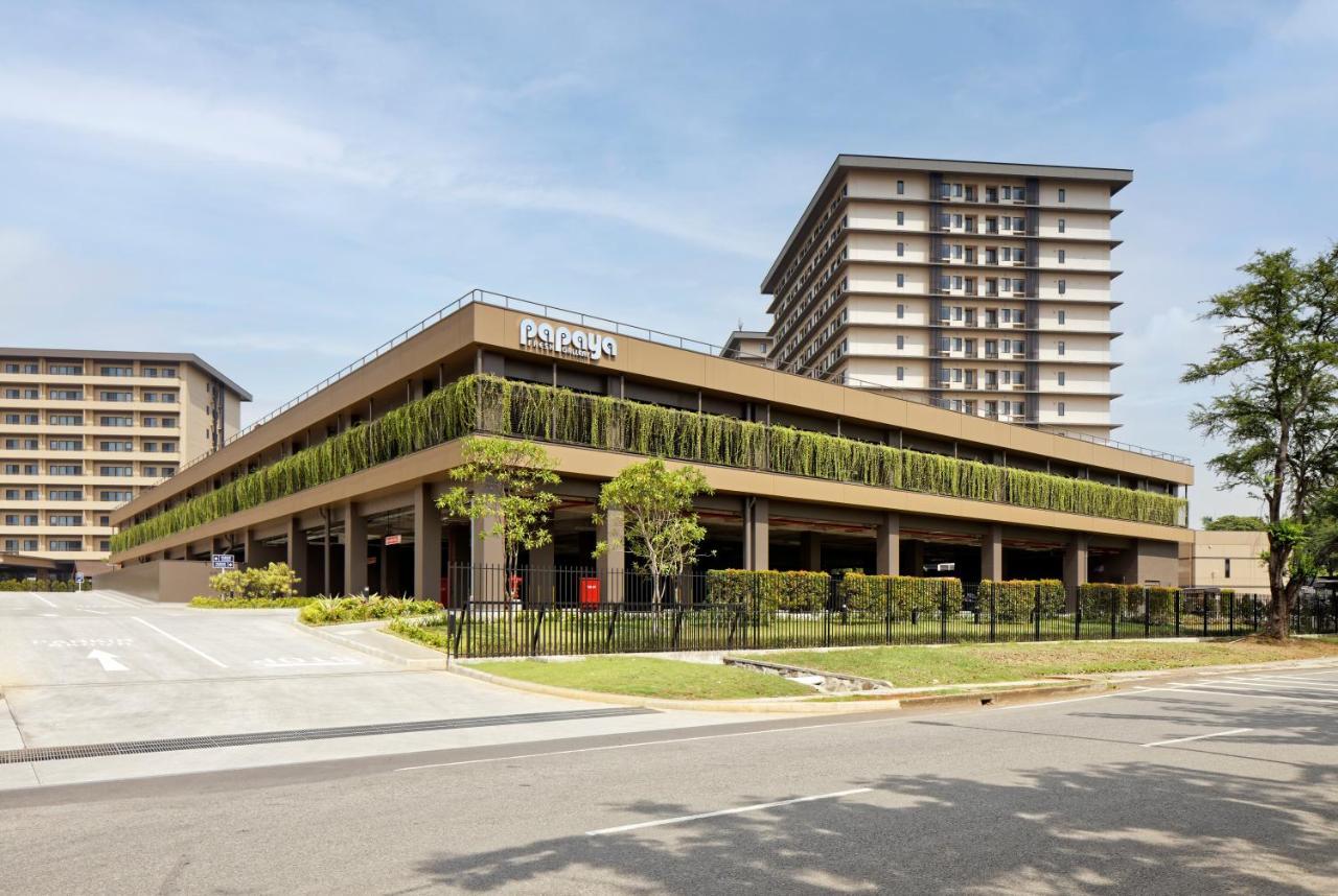 Axia South Cikarang Service Apartment Экстерьер фото