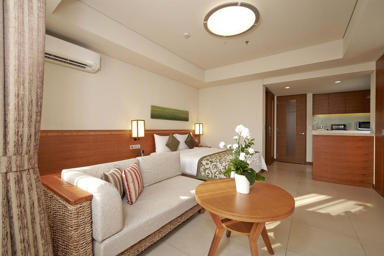 Axia South Cikarang Service Apartment Экстерьер фото